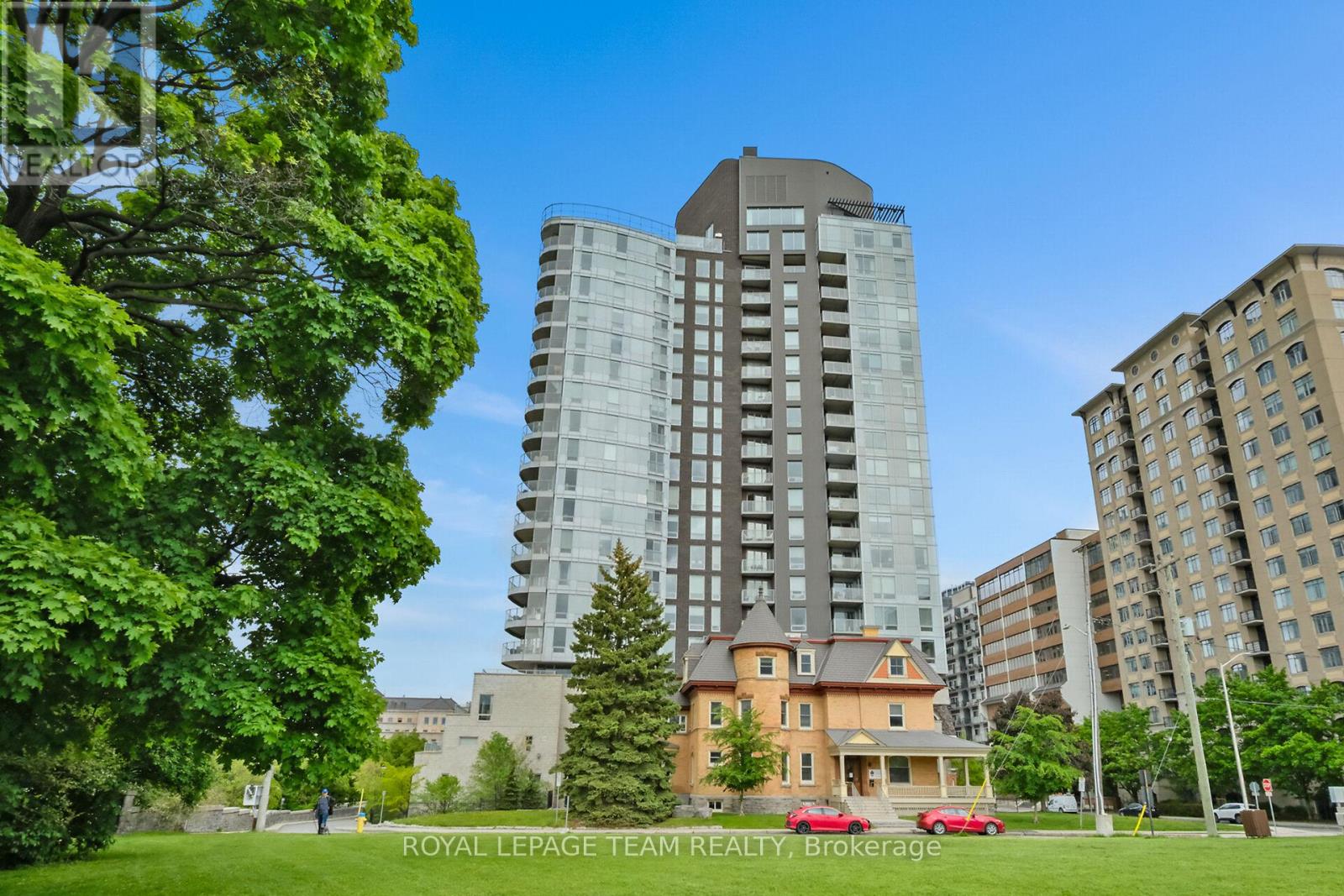 604 - 428 SPARKS STREET Property Photo 1