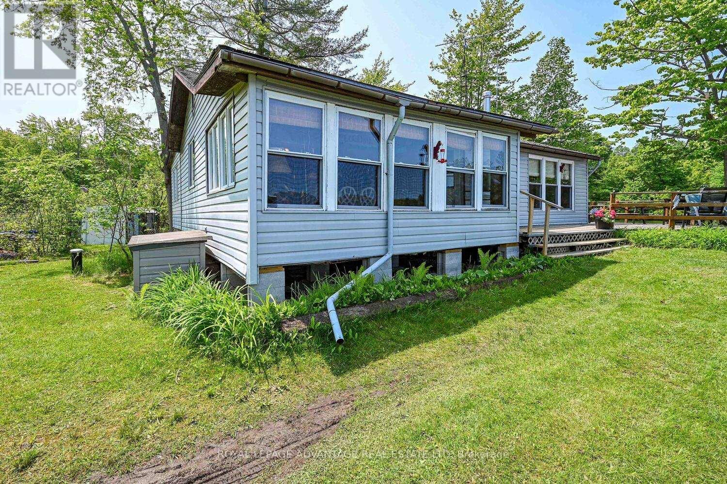 832 Klon Lane Property Photo 3