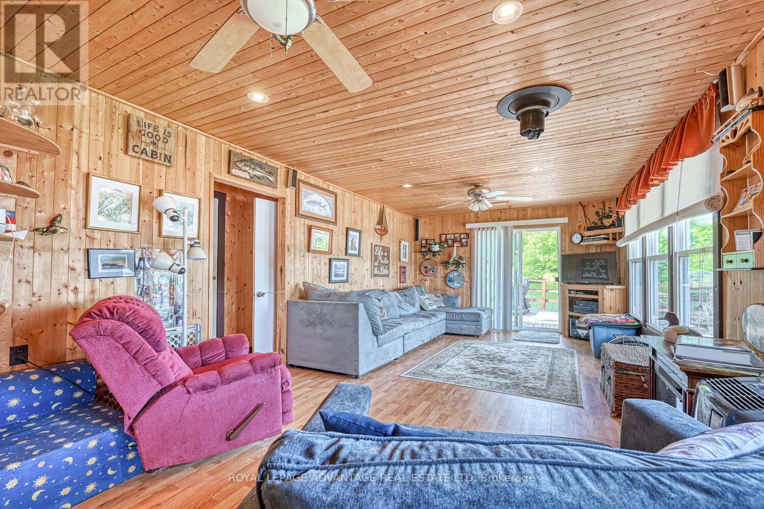 832 Klon Lane Property Photo 10