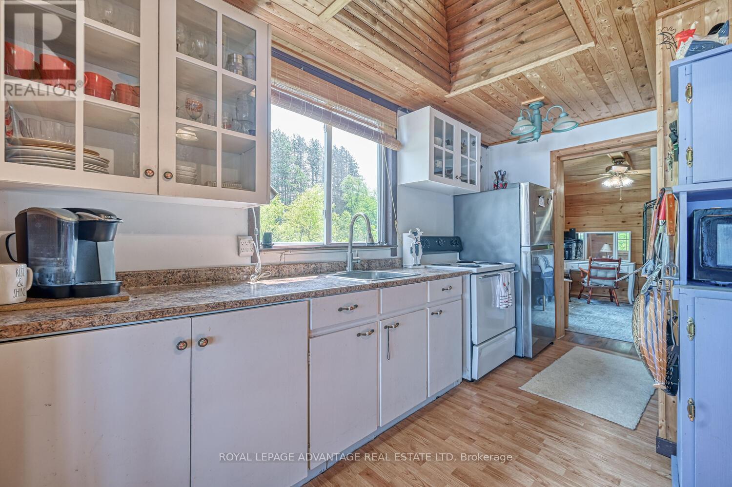 832 Klon Lane Property Photo 17