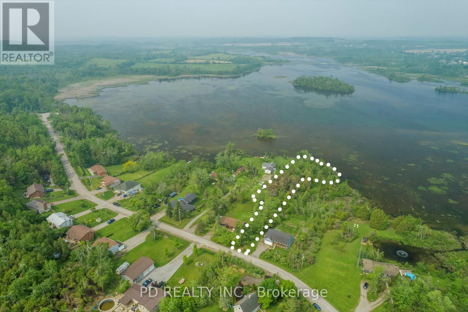 22 HELEN DRIVE Property Photo 1