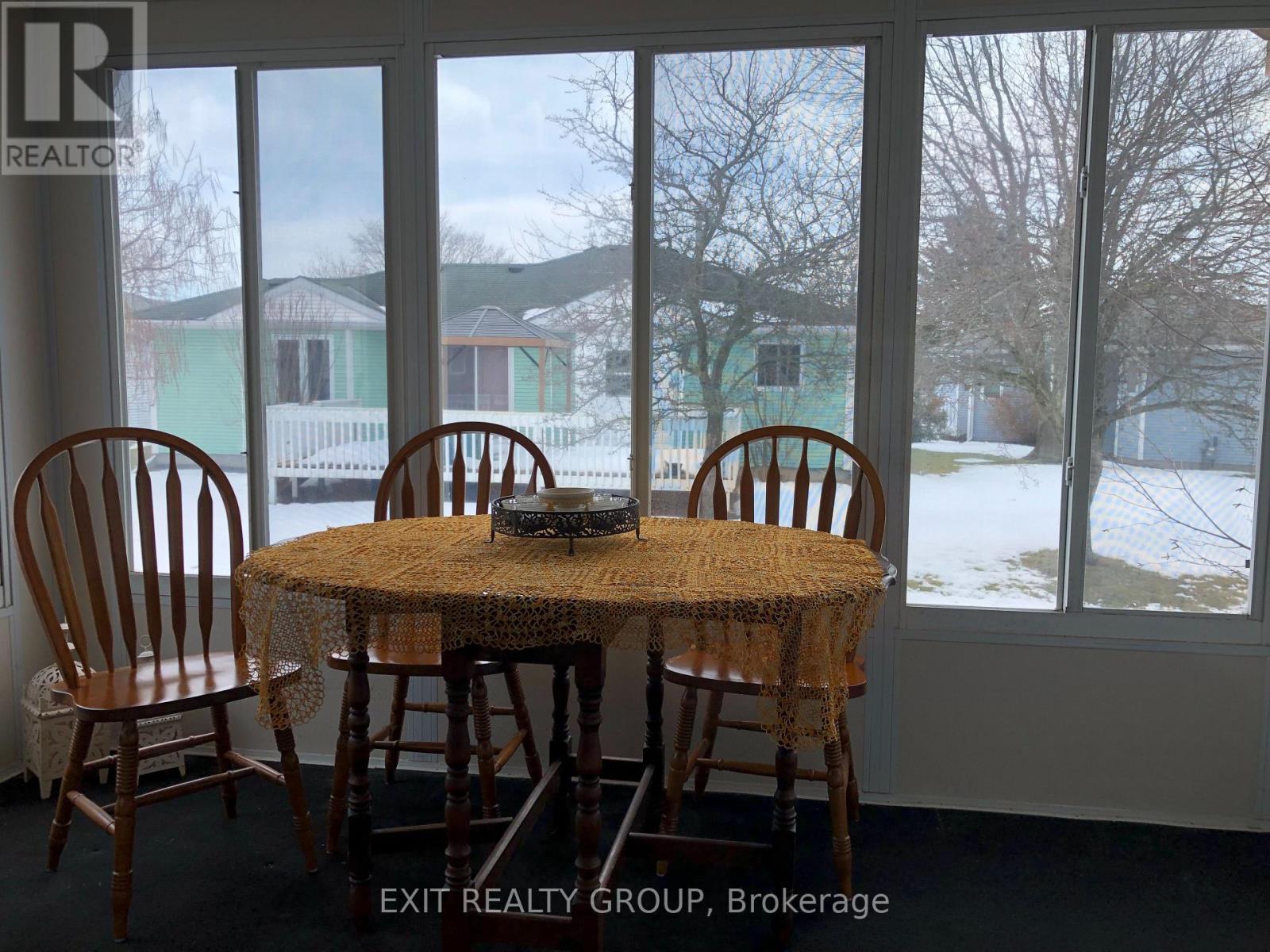 9 Empire Boulevard Property Photo 9