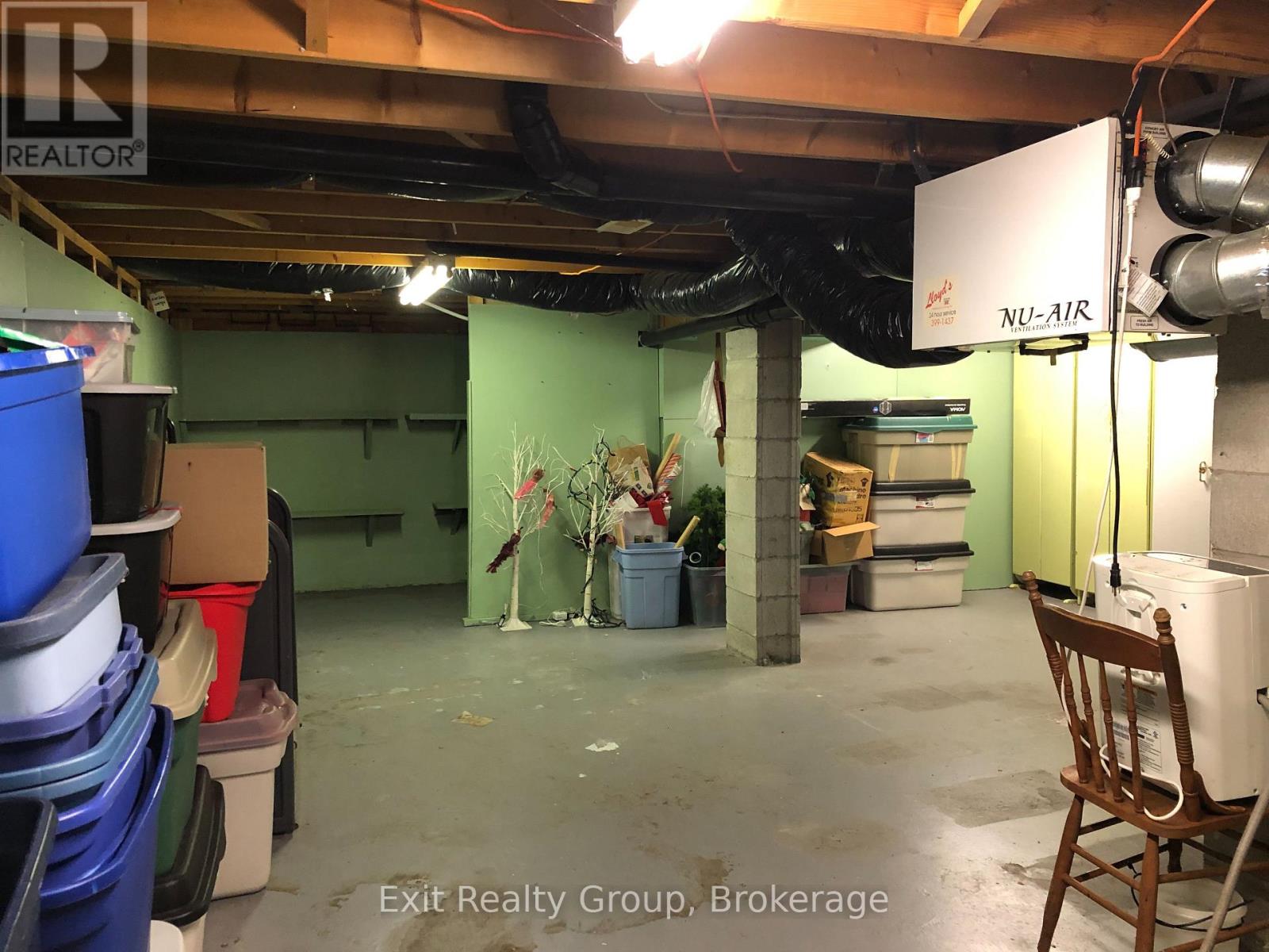 9 Empire Boulevard Property Photo 22