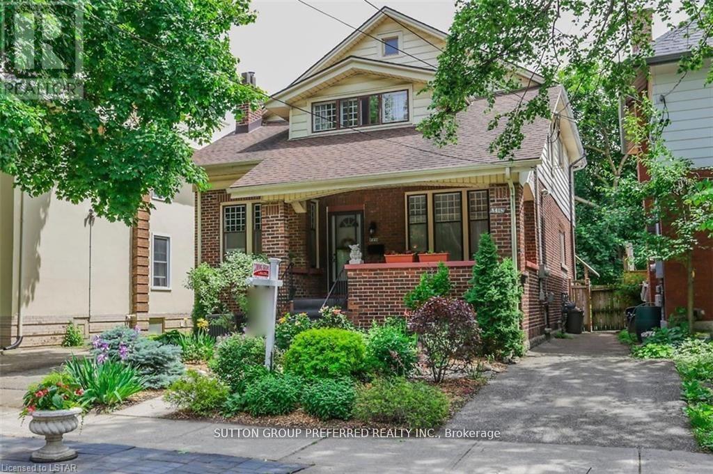 841 Dufferin Avenue Property Photo