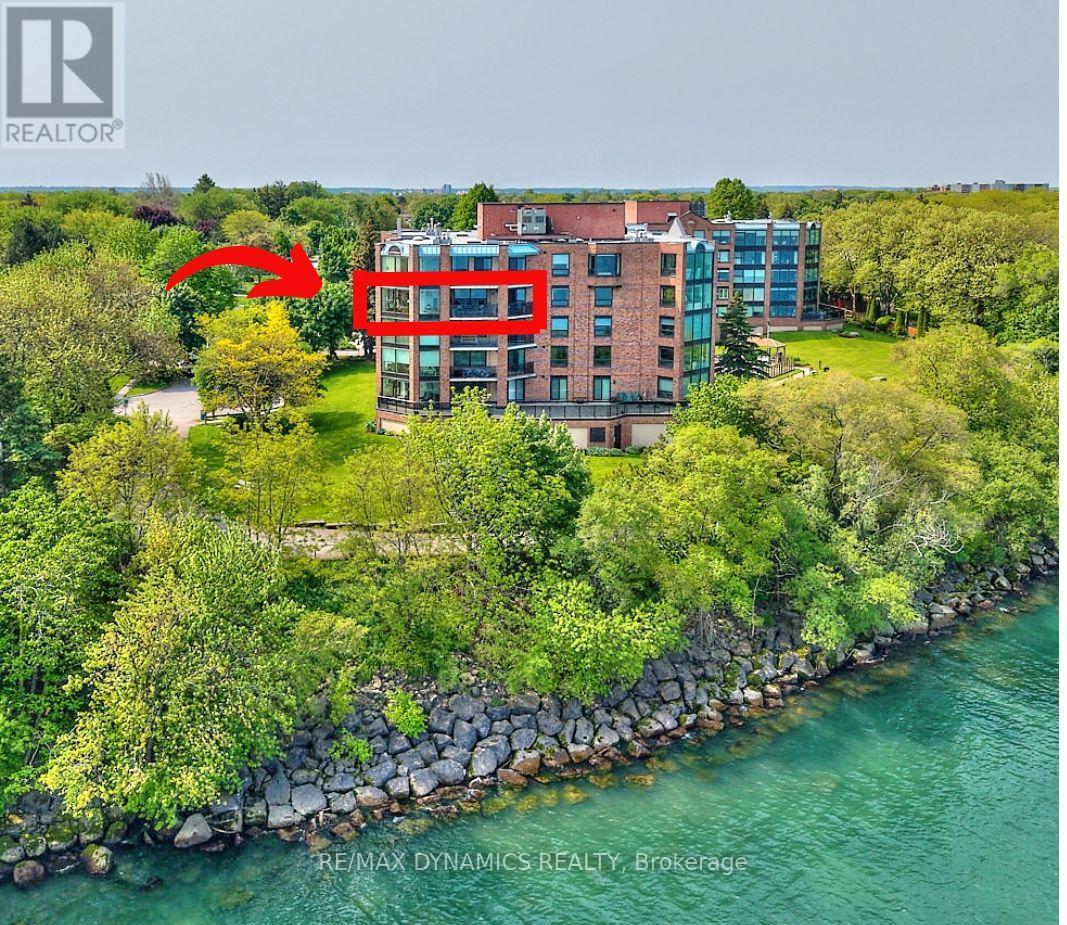 701 Geneva Street #1504 Property Photo 4