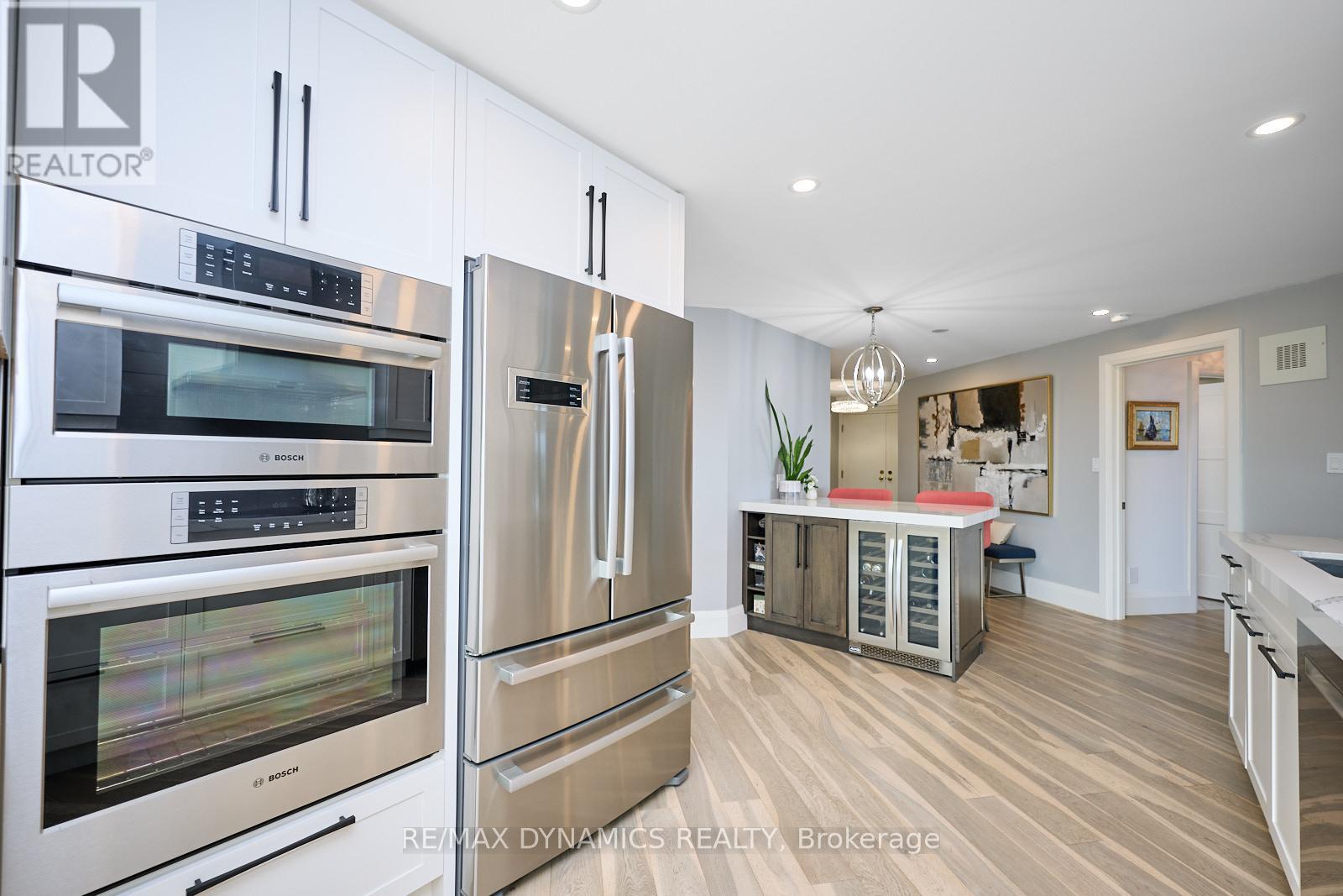 701 Geneva Street #1504 Property Photo 12