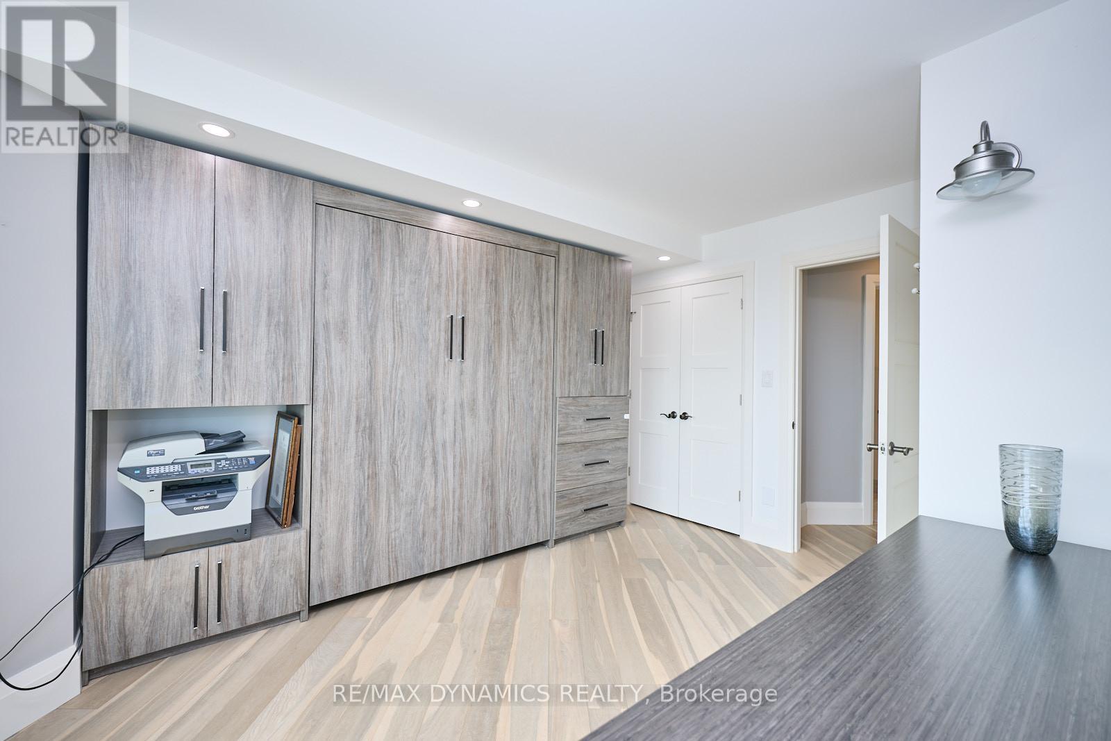 701 Geneva Street #1504 Property Photo 14