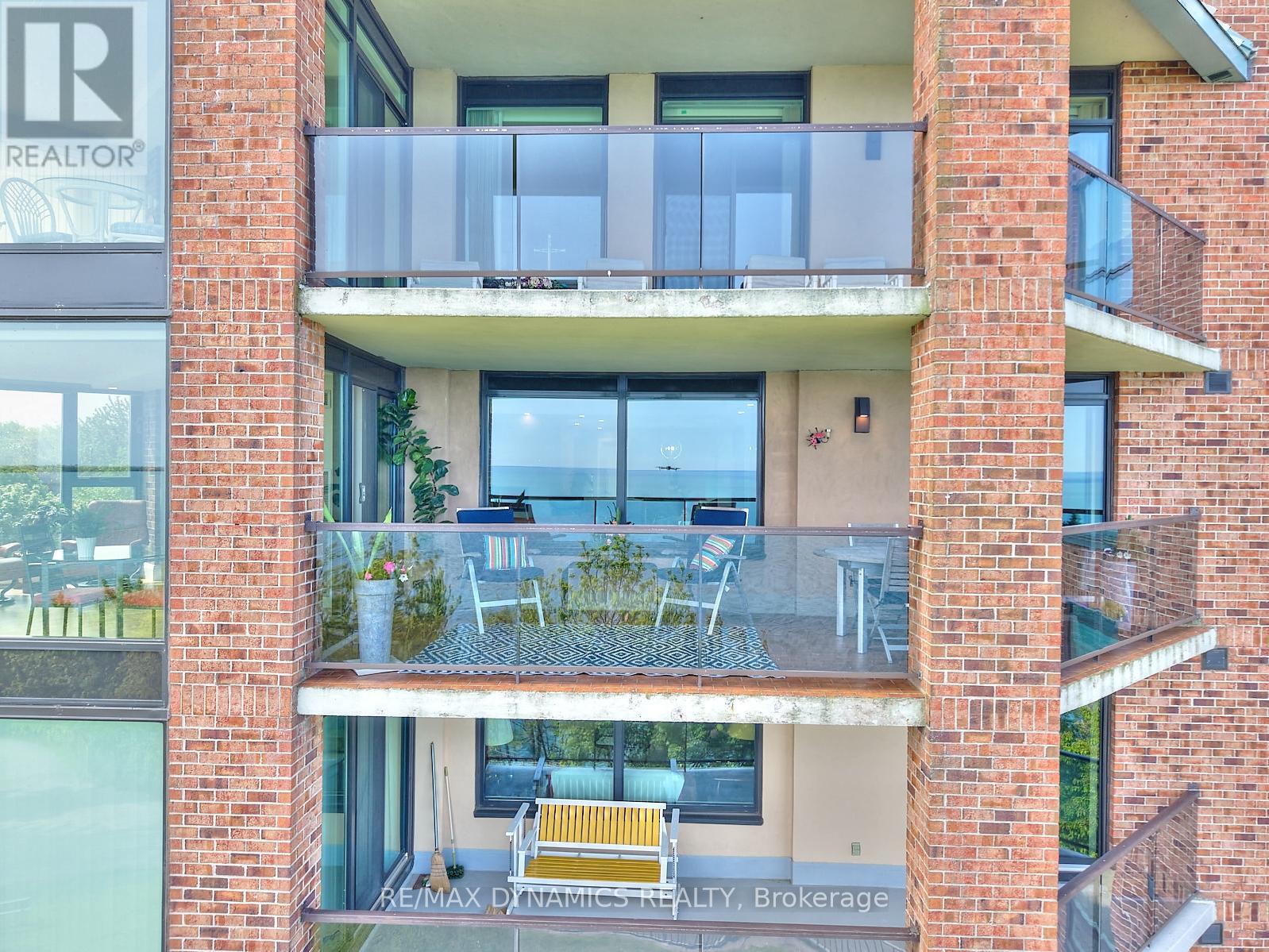 701 Geneva Street #1504 Property Photo 37