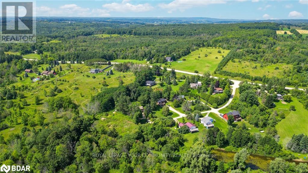 9 Laela Crescent Property Photo 21