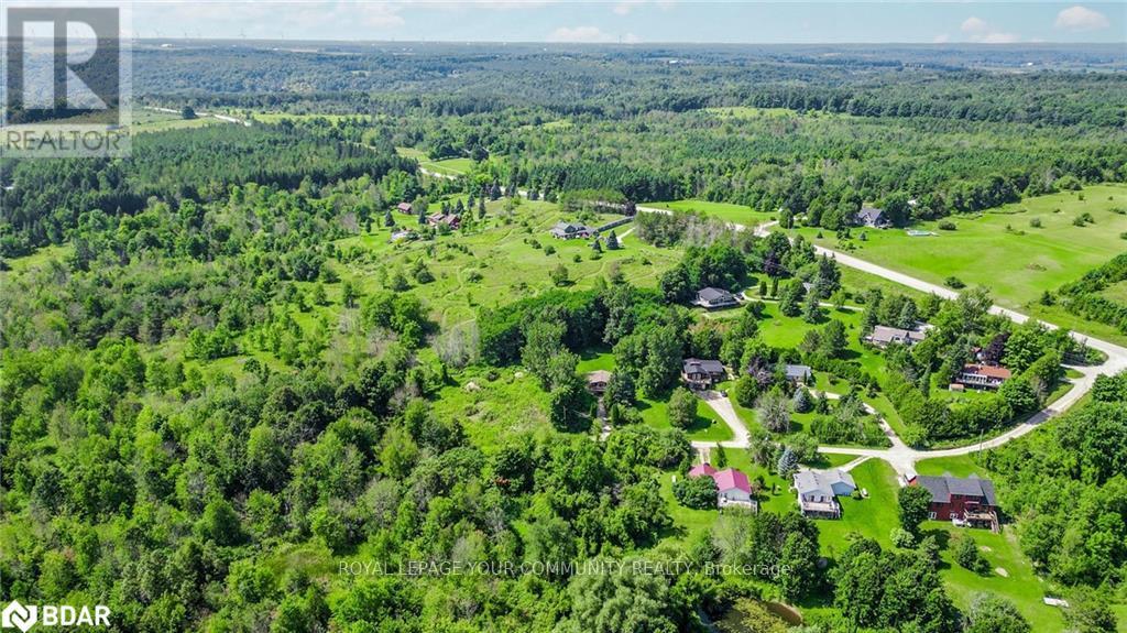 9 Laela Crescent Property Photo 22