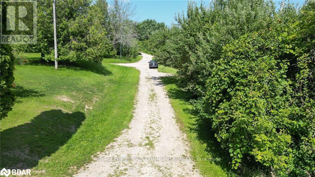 9 Laela Crescent Property Photo 34