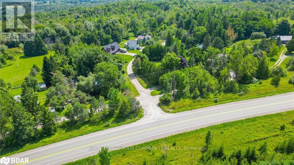 9 Laela Crescent Property Photo 35