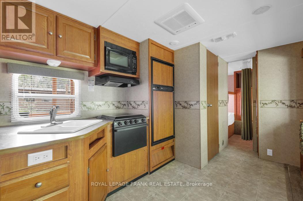 4 Wolf Lake Road Property Photo 29