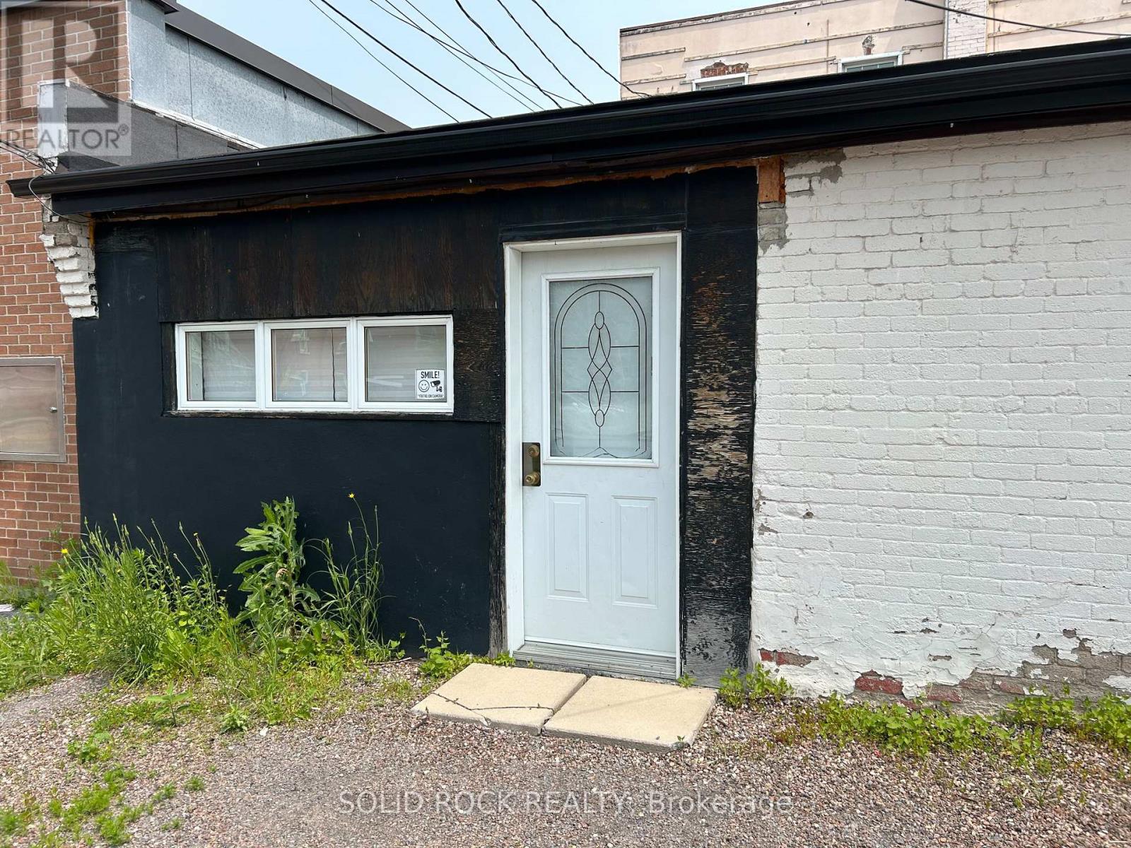 188 Raglan Street S Property Photo 21
