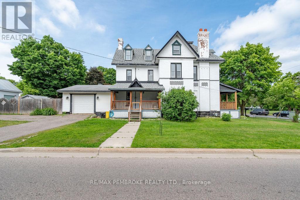 502 MARY STREET Property Photo 1