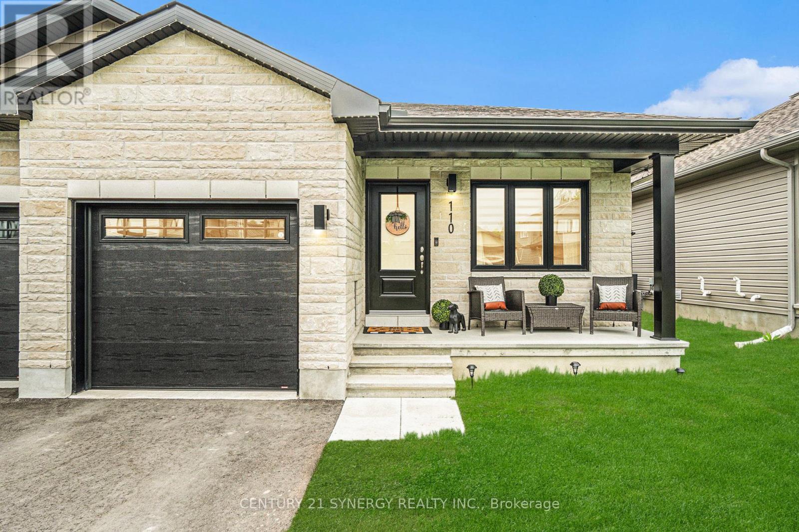 110 Seabert Drive Property Photo 1