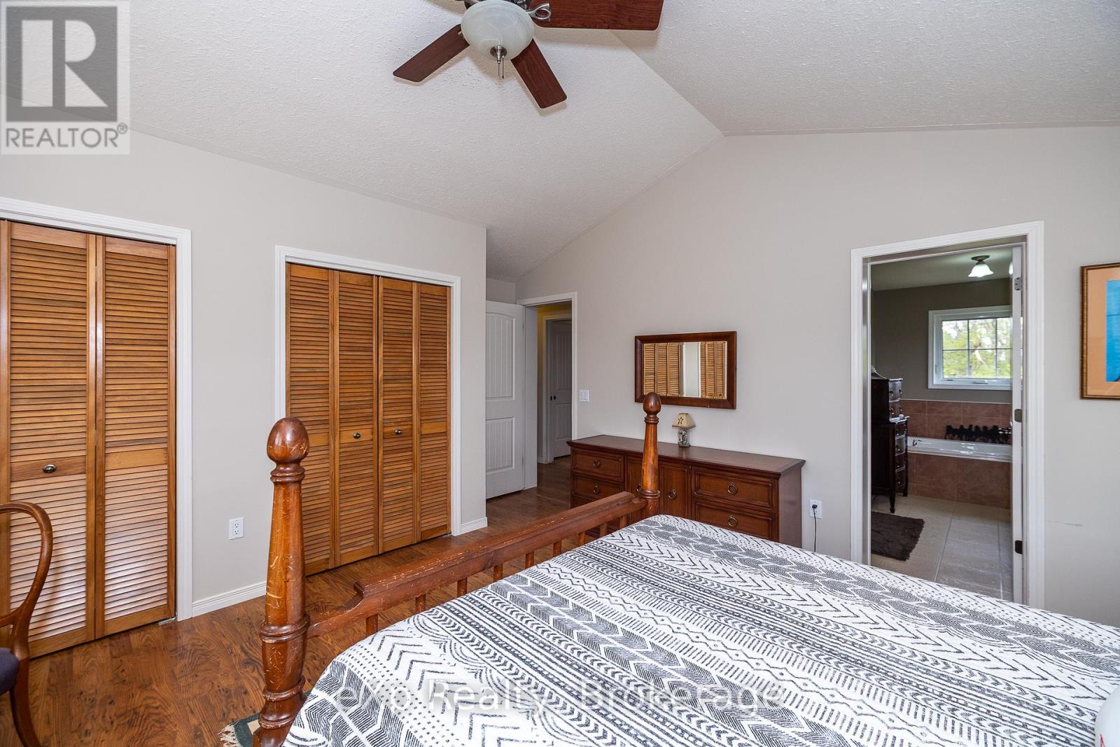 46304 Old Mail Road Property Photo 15