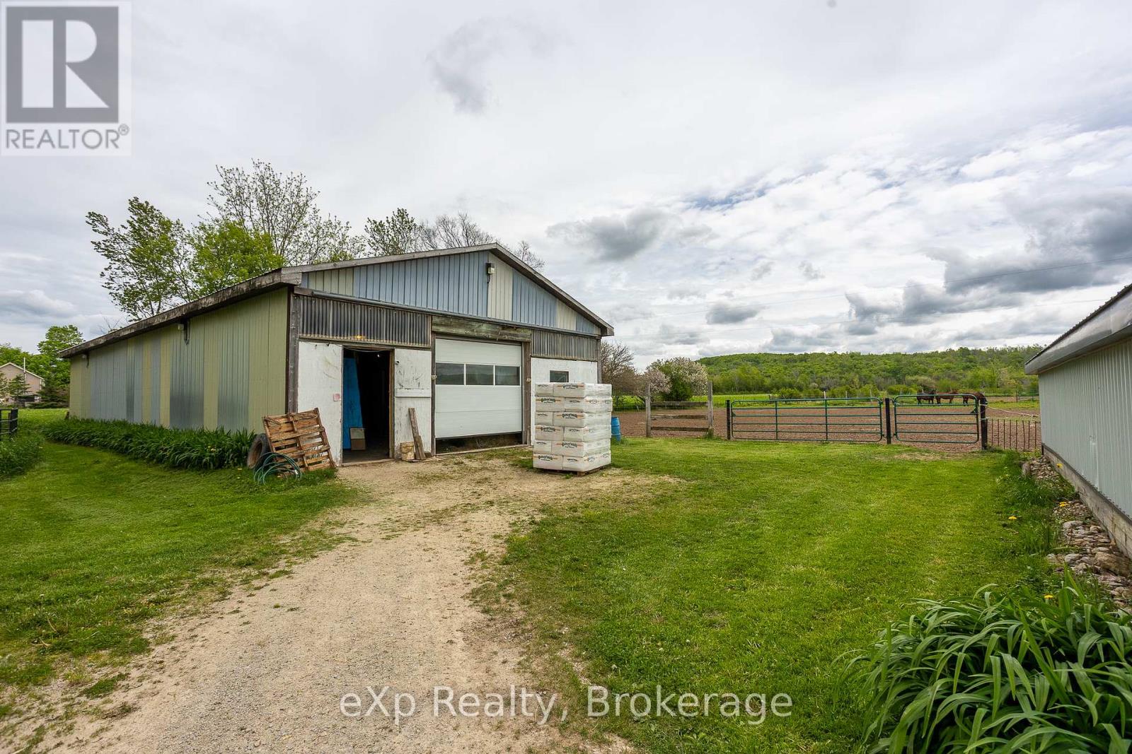 46304 Old Mail Road Property Photo 35