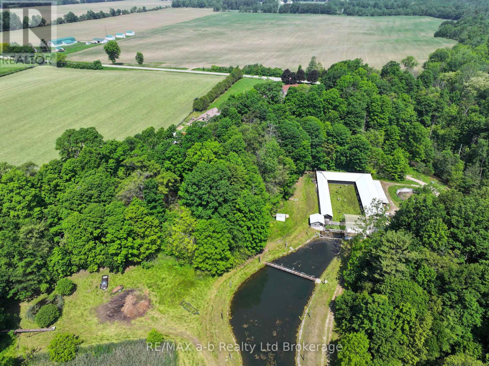 244 11th Concession Road Property Photo 6