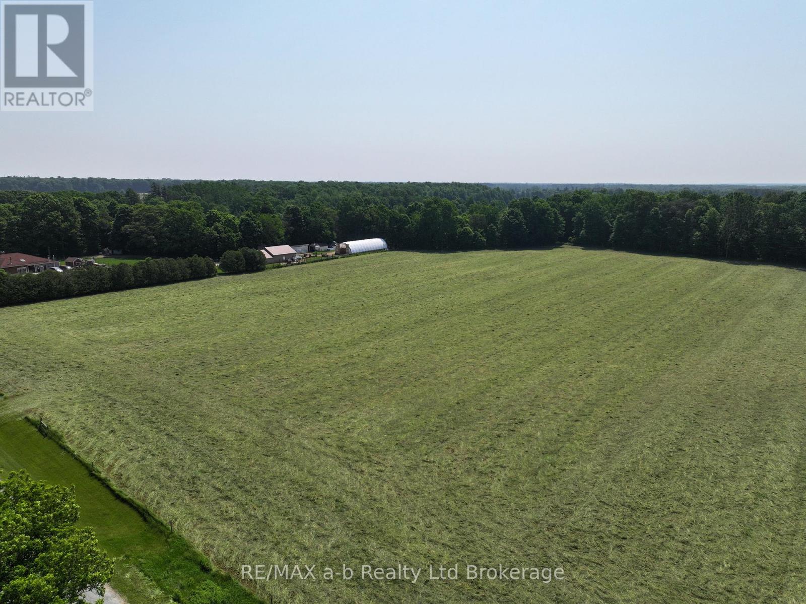 244 11th Concession Road Property Photo 7