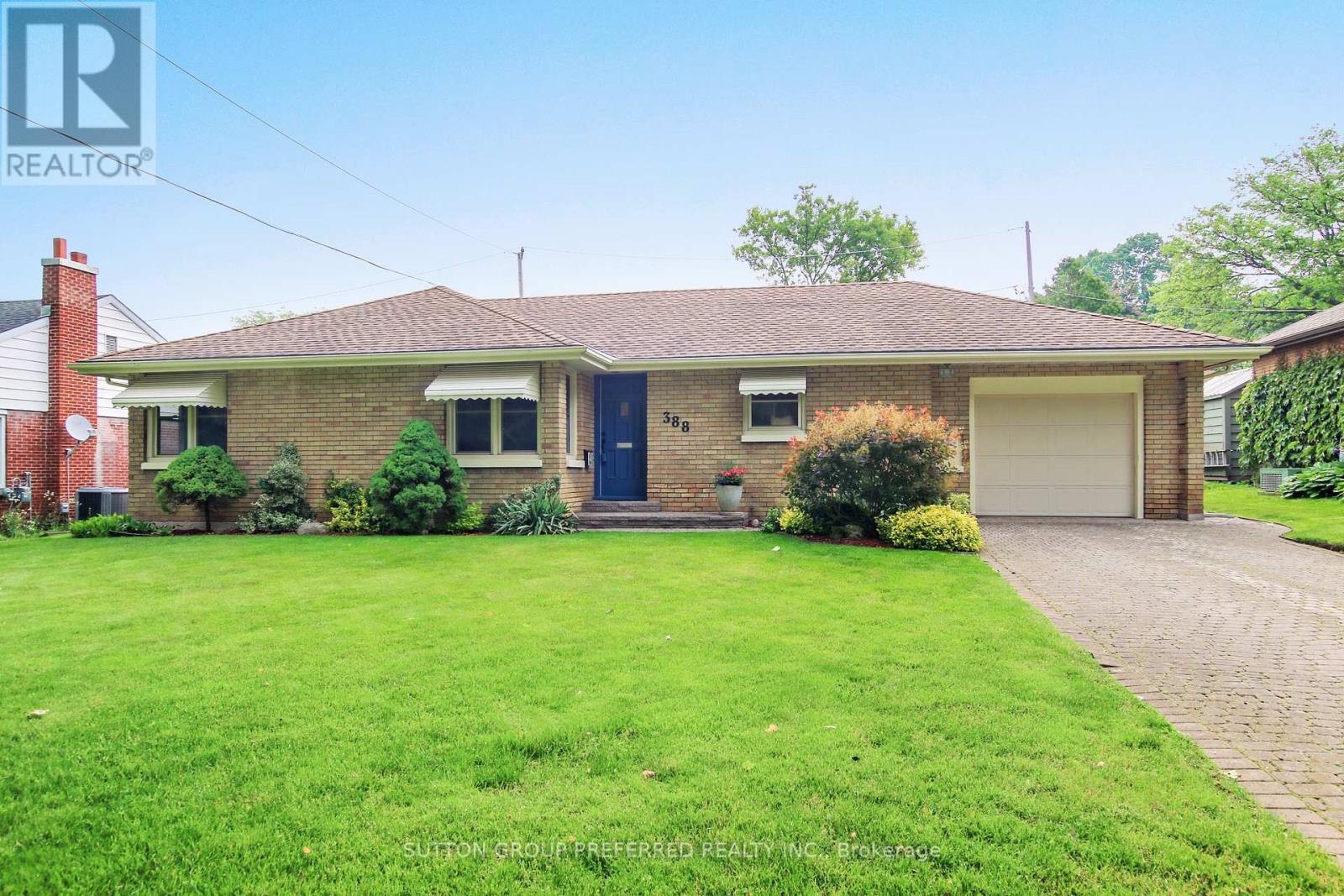 388 Colville Boulevard Property Photo 1