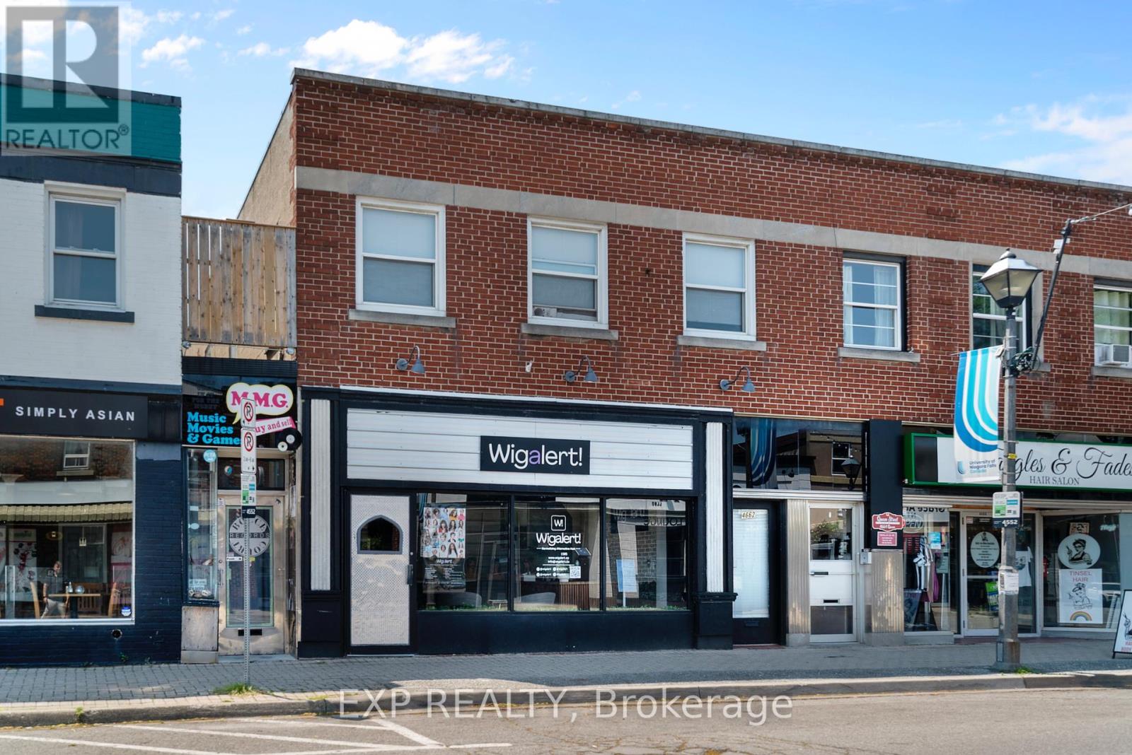 4660 QUEEN STREET Property Photo 1