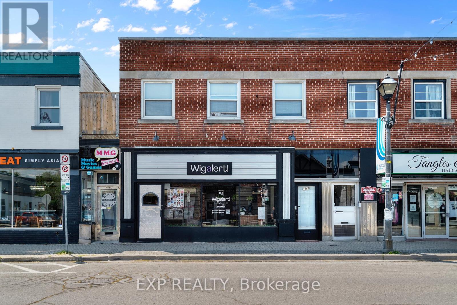 4660 Queen Street Property Photo 2