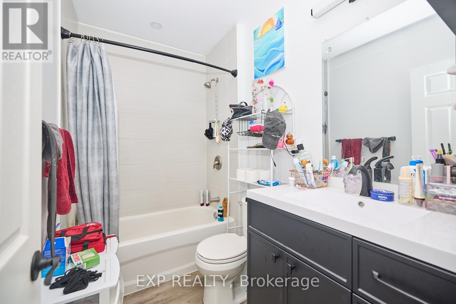 4660 Queen Street Property Photo 20