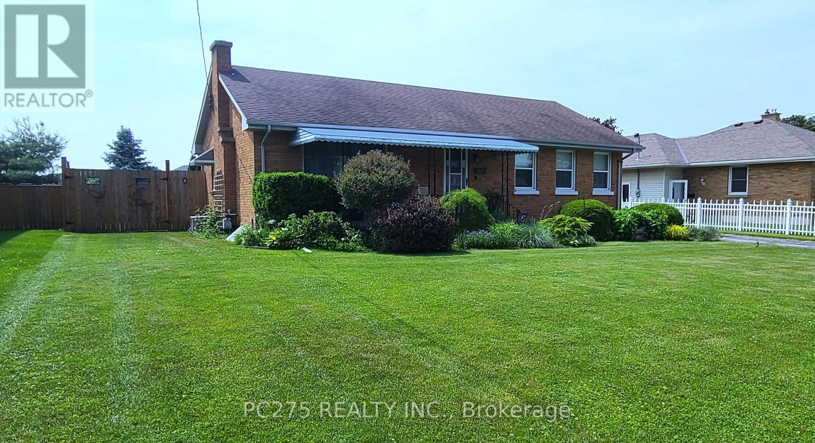 4 Lyndale Avenue Property Photo 1