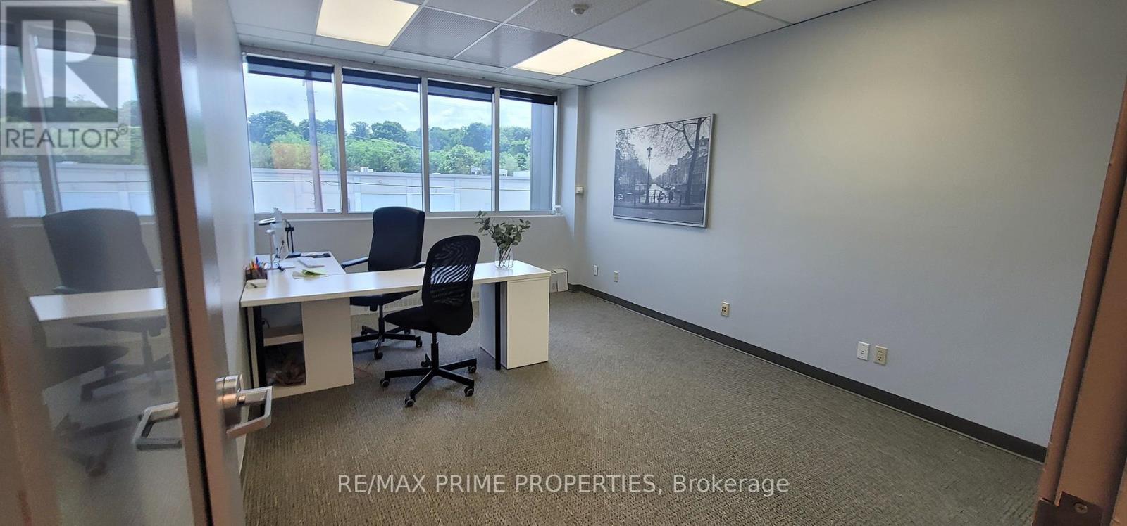 15 - 485 Industrial Avenue Property Photo 4