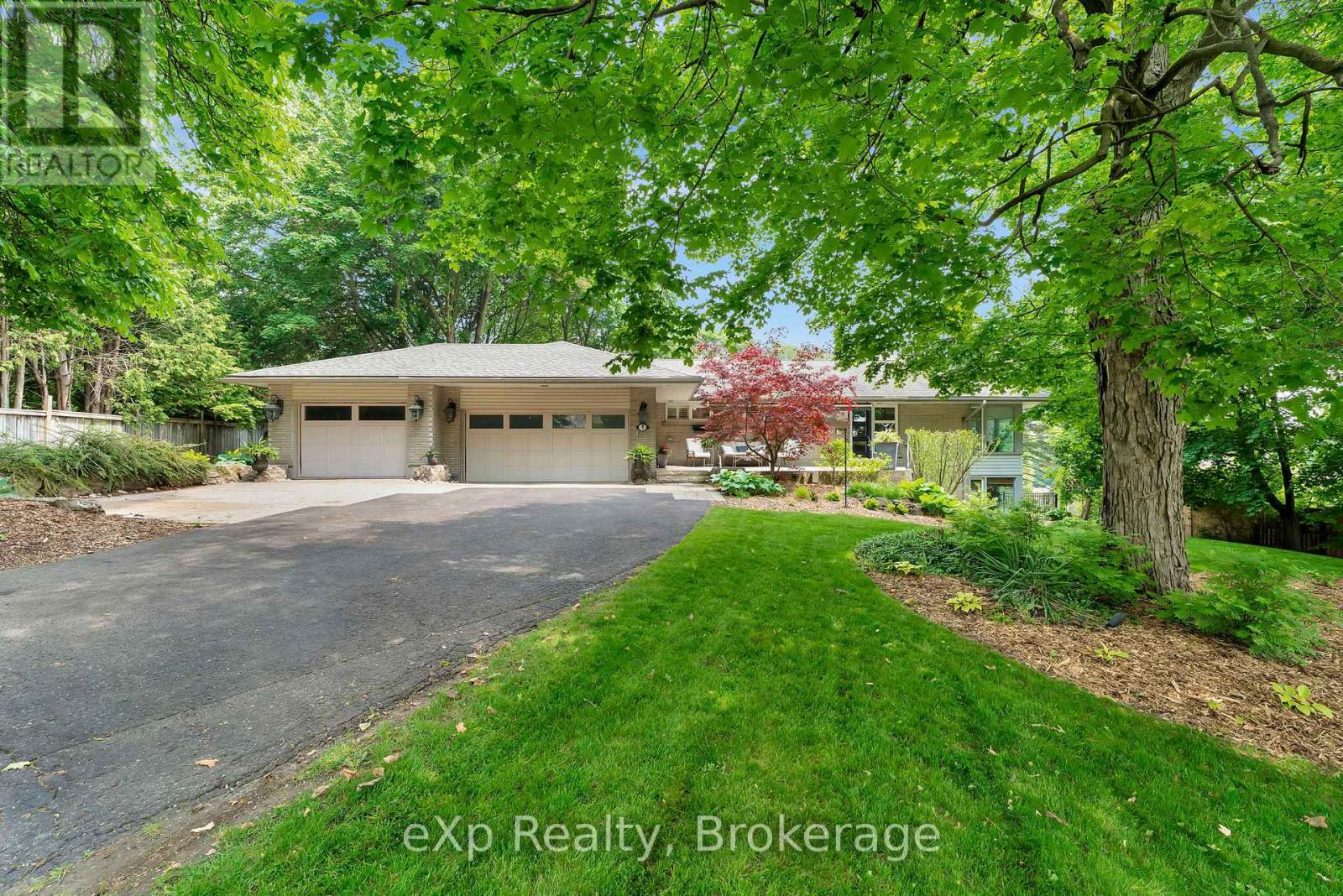 5 Orchard Crescent Property Photo 2