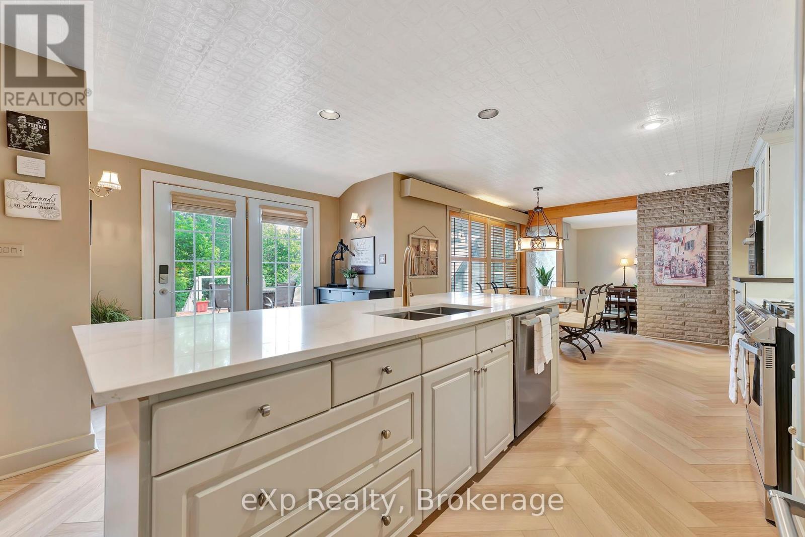 5 Orchard Crescent Property Photo 14