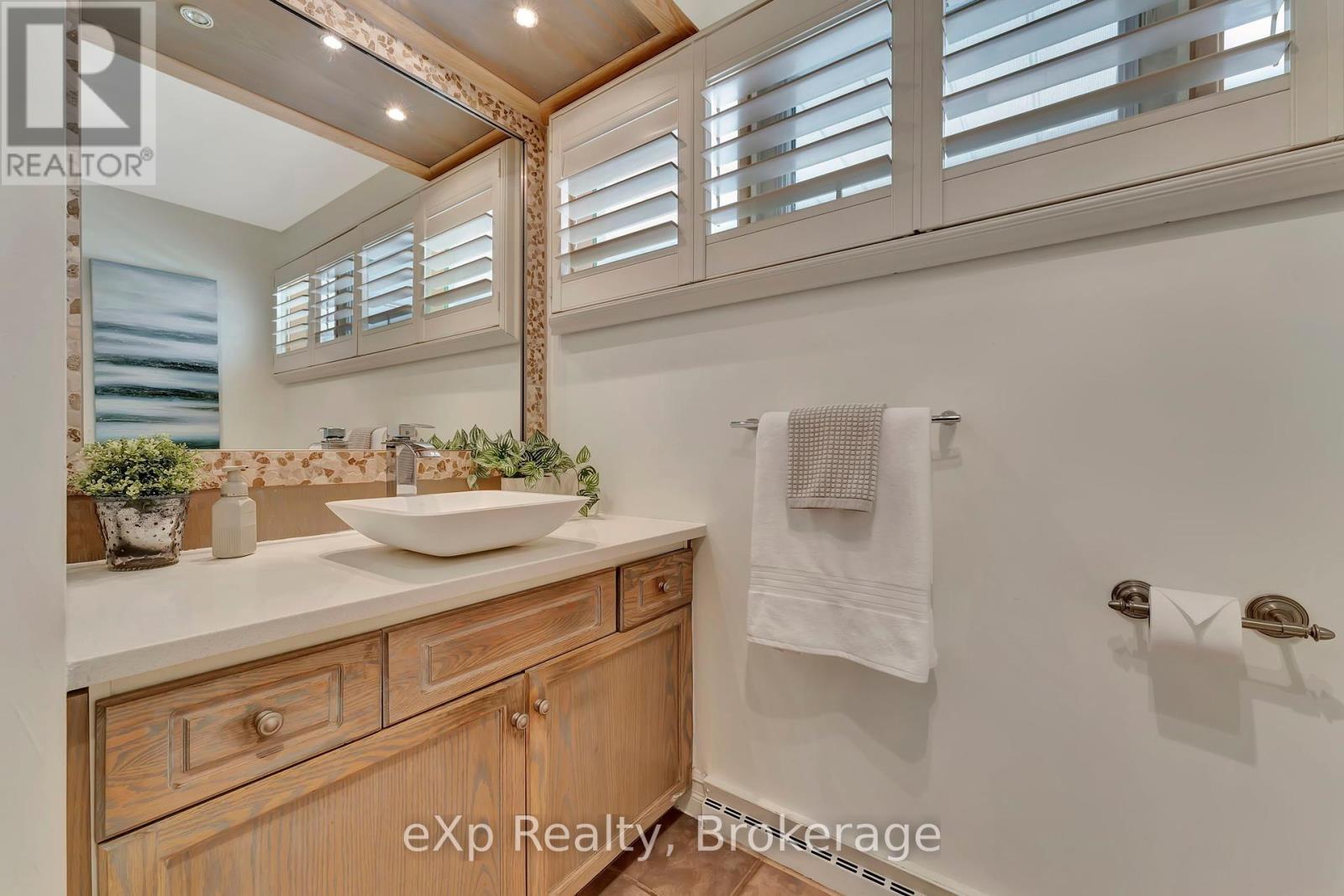 5 Orchard Crescent Property Photo 30