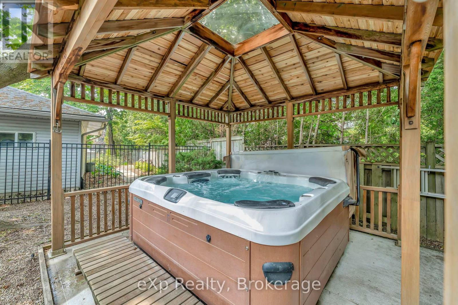 5 Orchard Crescent Property Photo 48