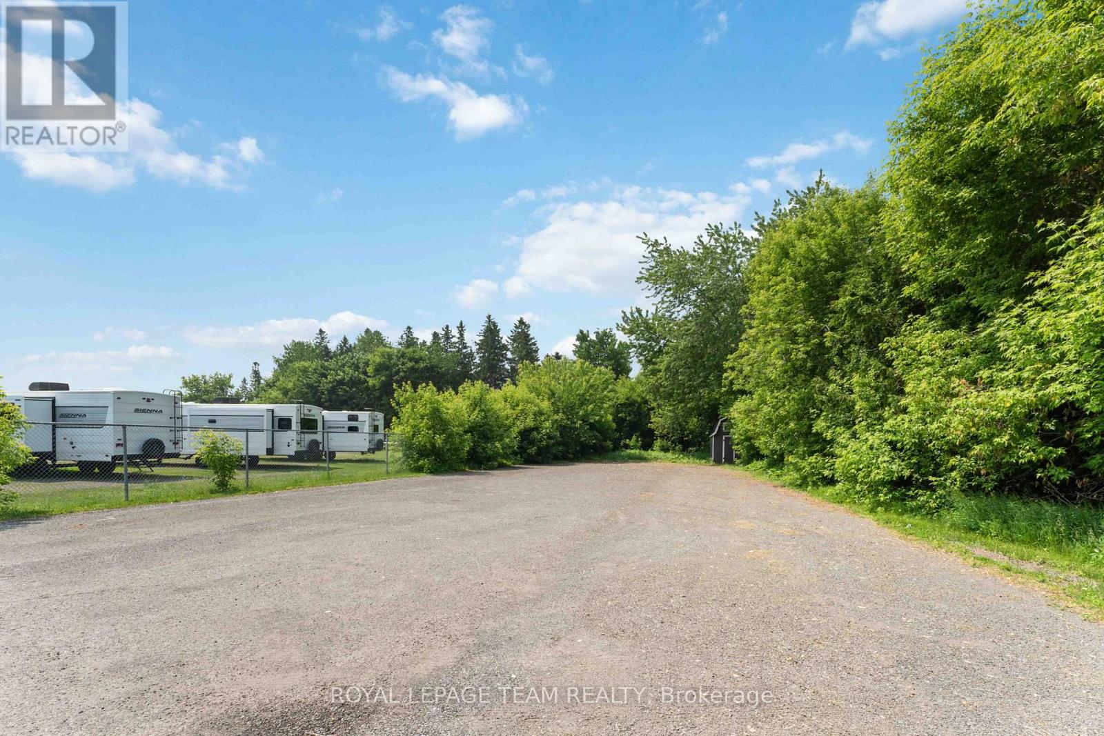 1 - 1538 Stittsville Main Street Property Photo 4