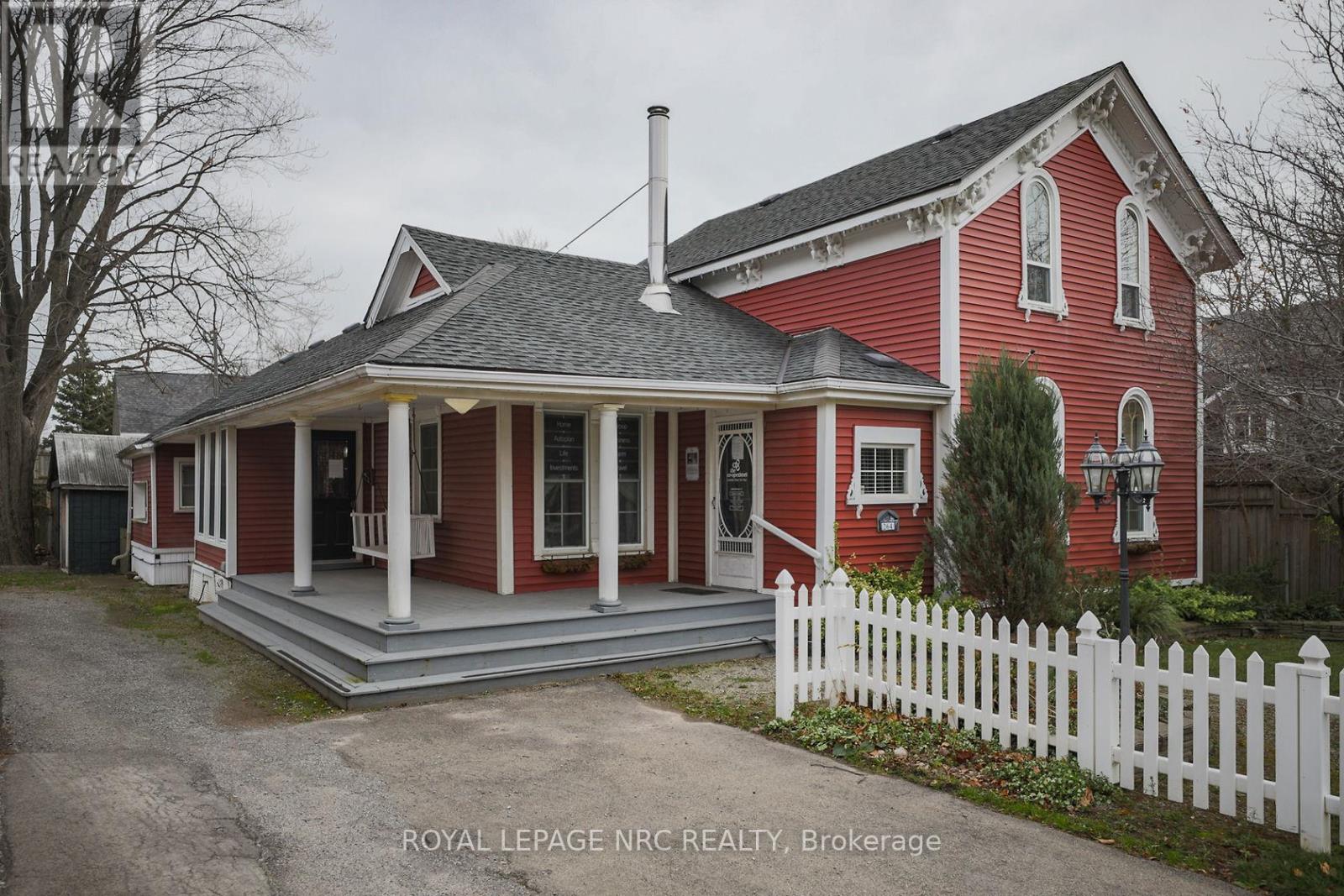 264 RIDGE ROAD N Property Photo 1