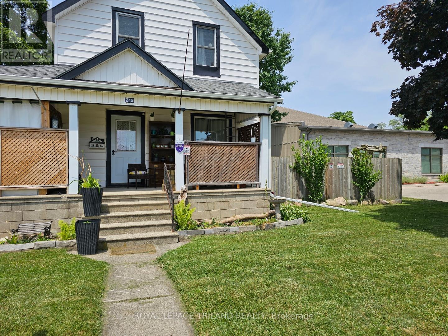 245 Sydenham Street E Property Photo 1