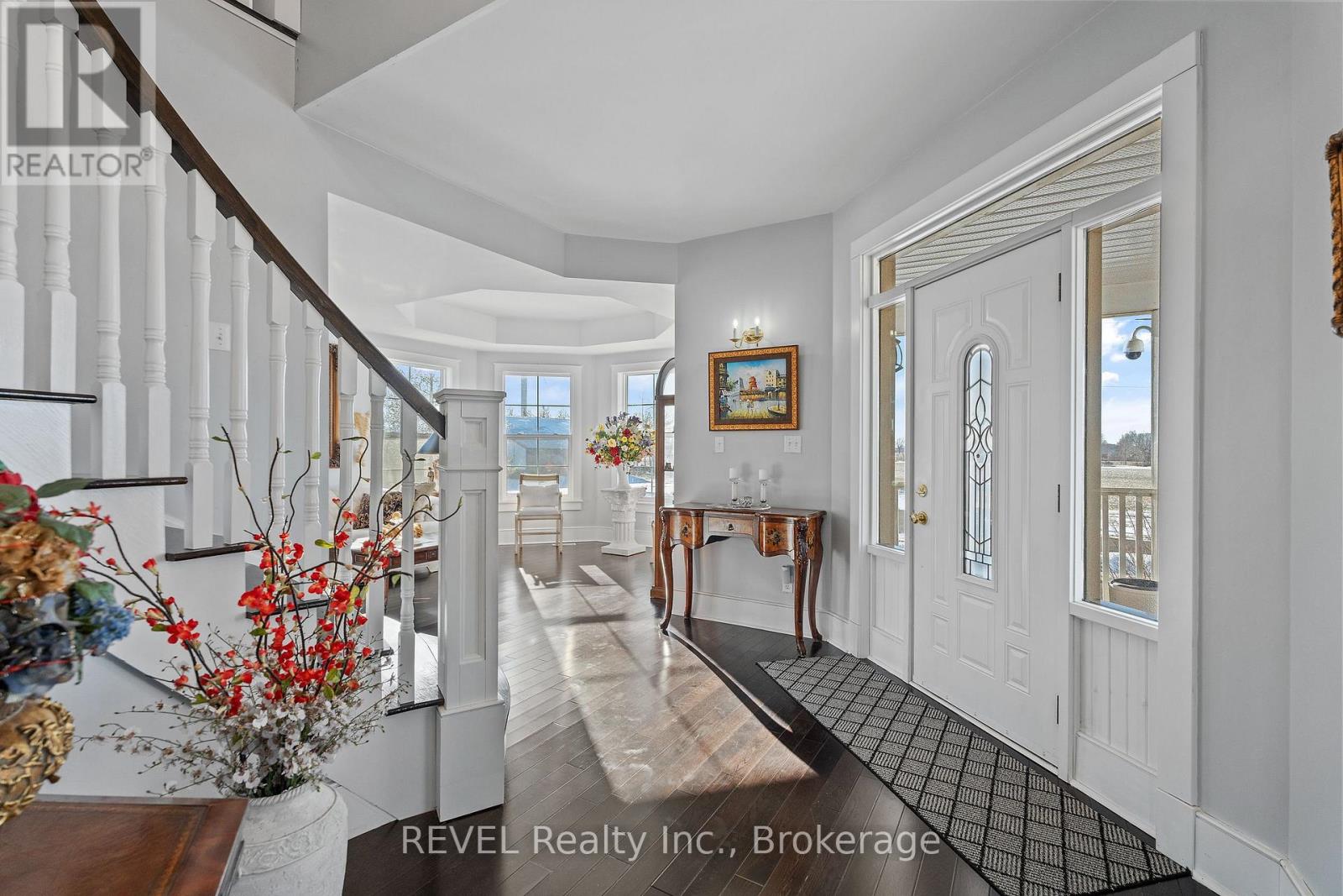 2378 North Shore Drive Property Photo 7