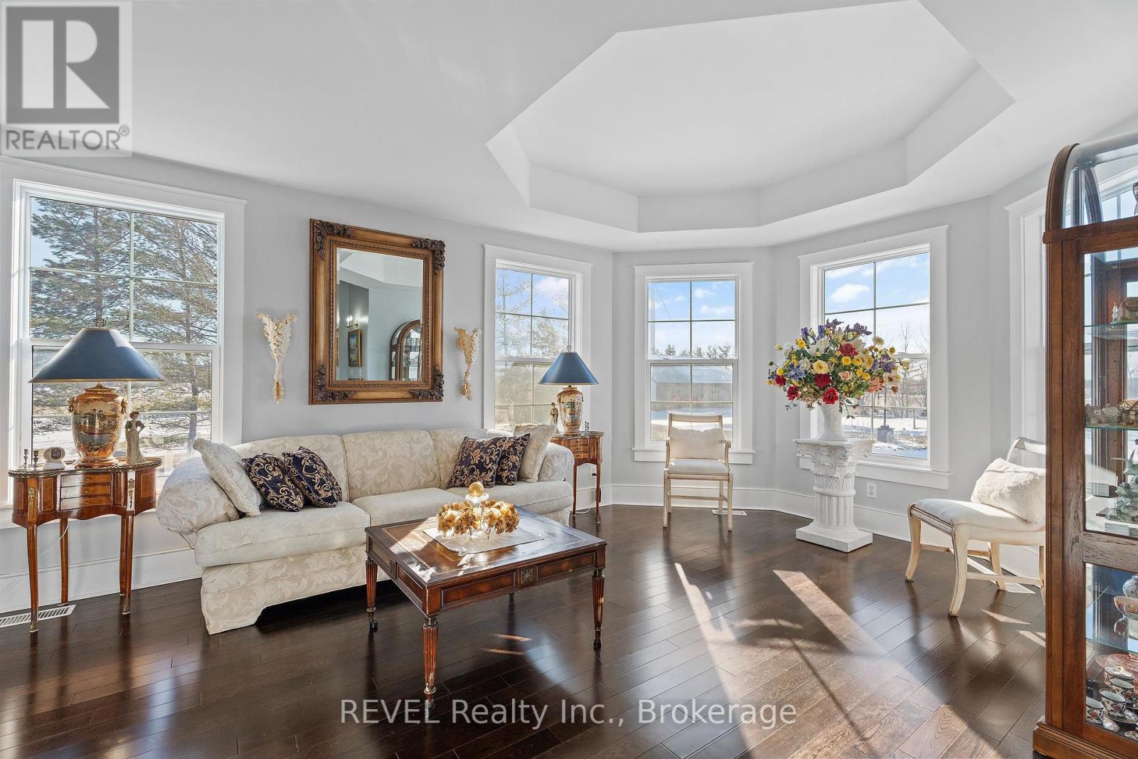 2378 North Shore Drive Property Photo 8