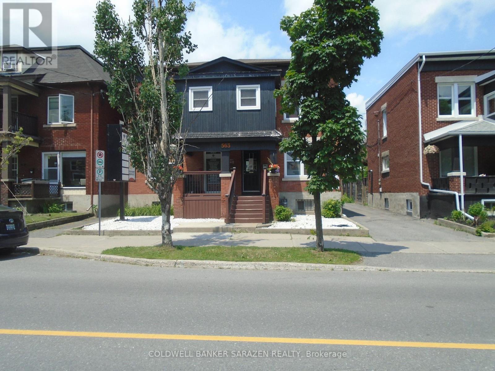 22 - 563 GLADSTONE AVENUE N Property Photo 1
