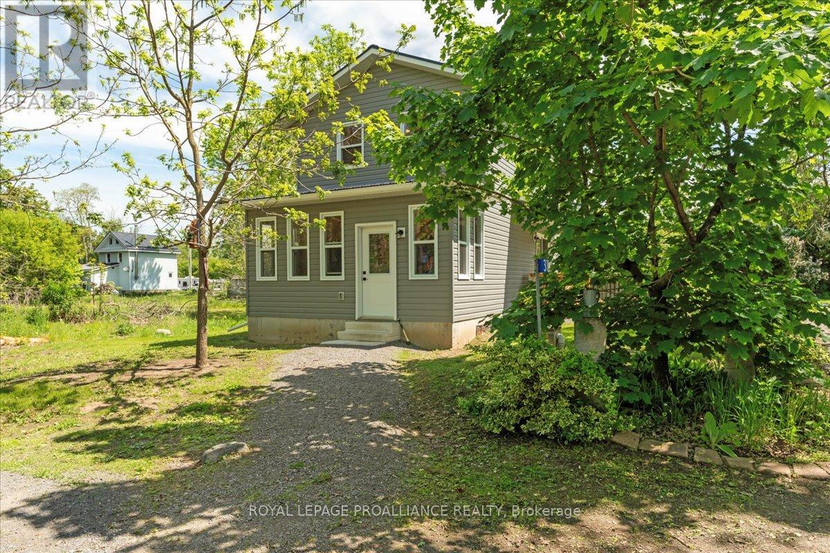 31 Ashe Crescent Property Photo 1