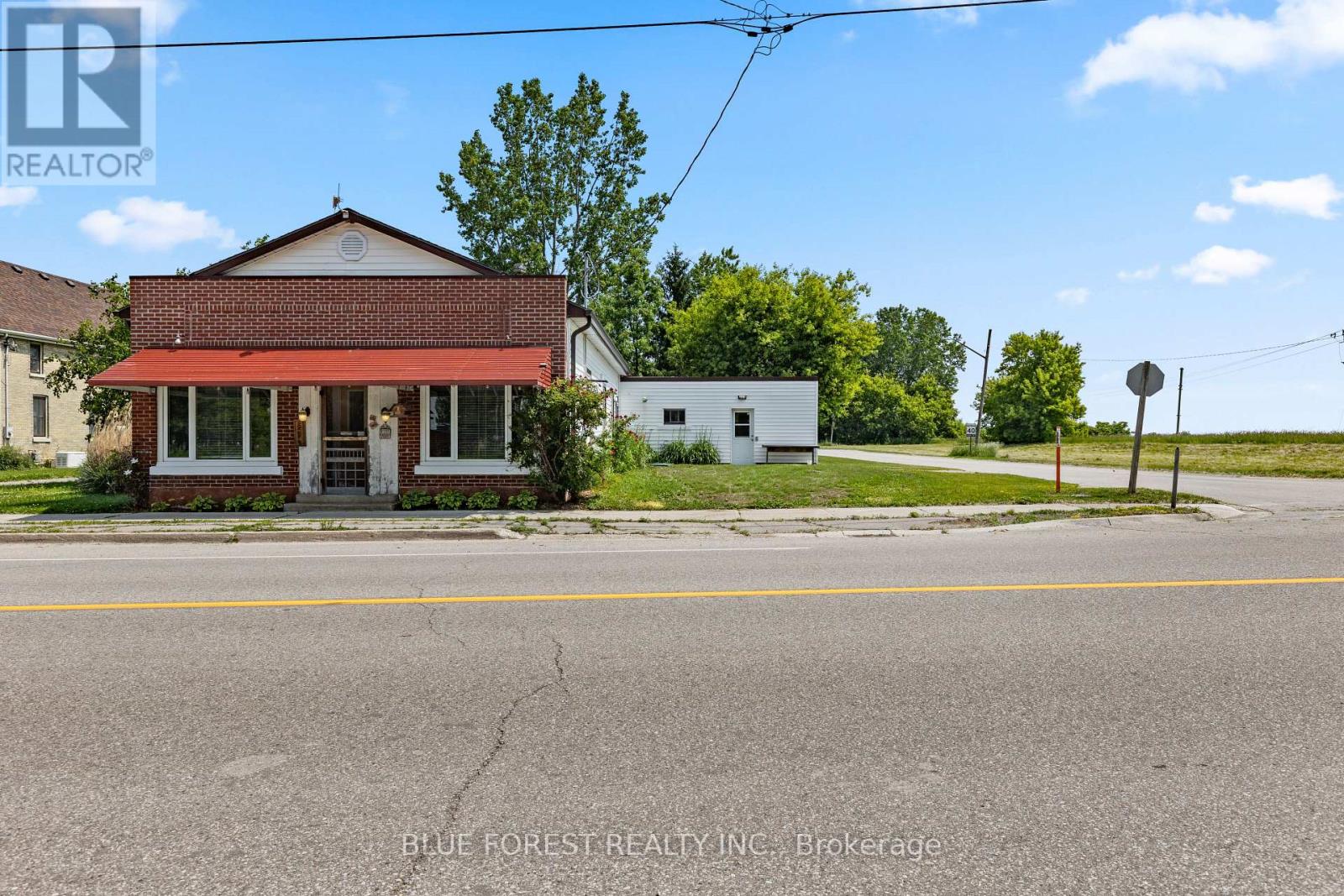 22676 Thames Road Property Photo 1