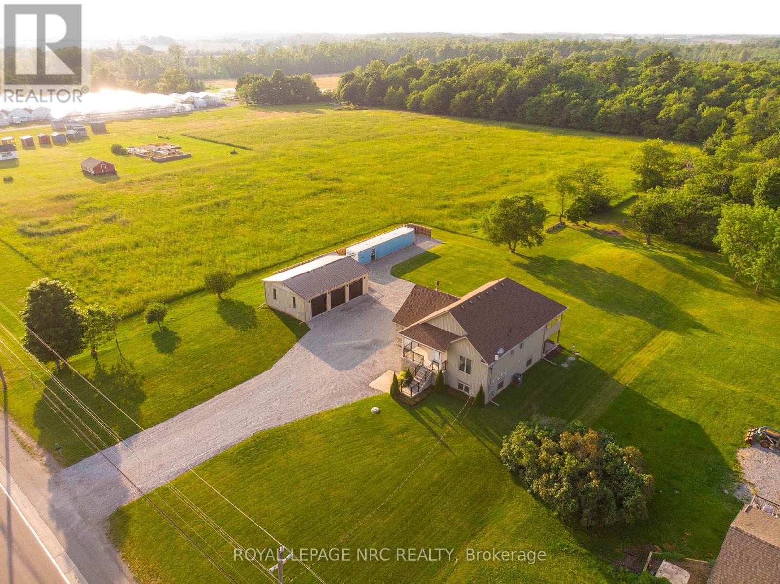 2876 Highway 3 E Property Photo 1