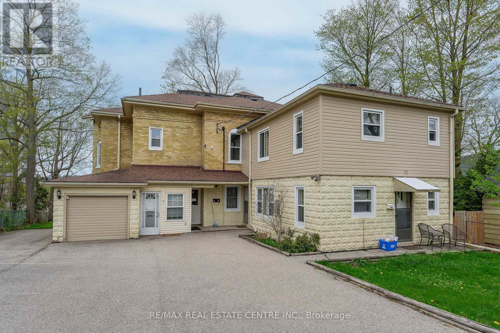 100 ROSEVIEW AVENUE Property Photo 1