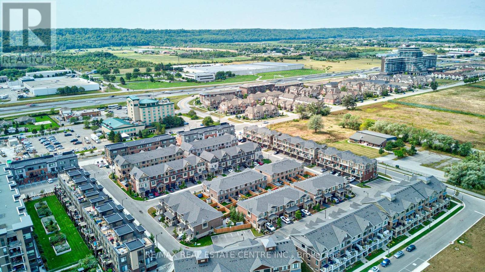 407-409 Main Street W Property Photo 14