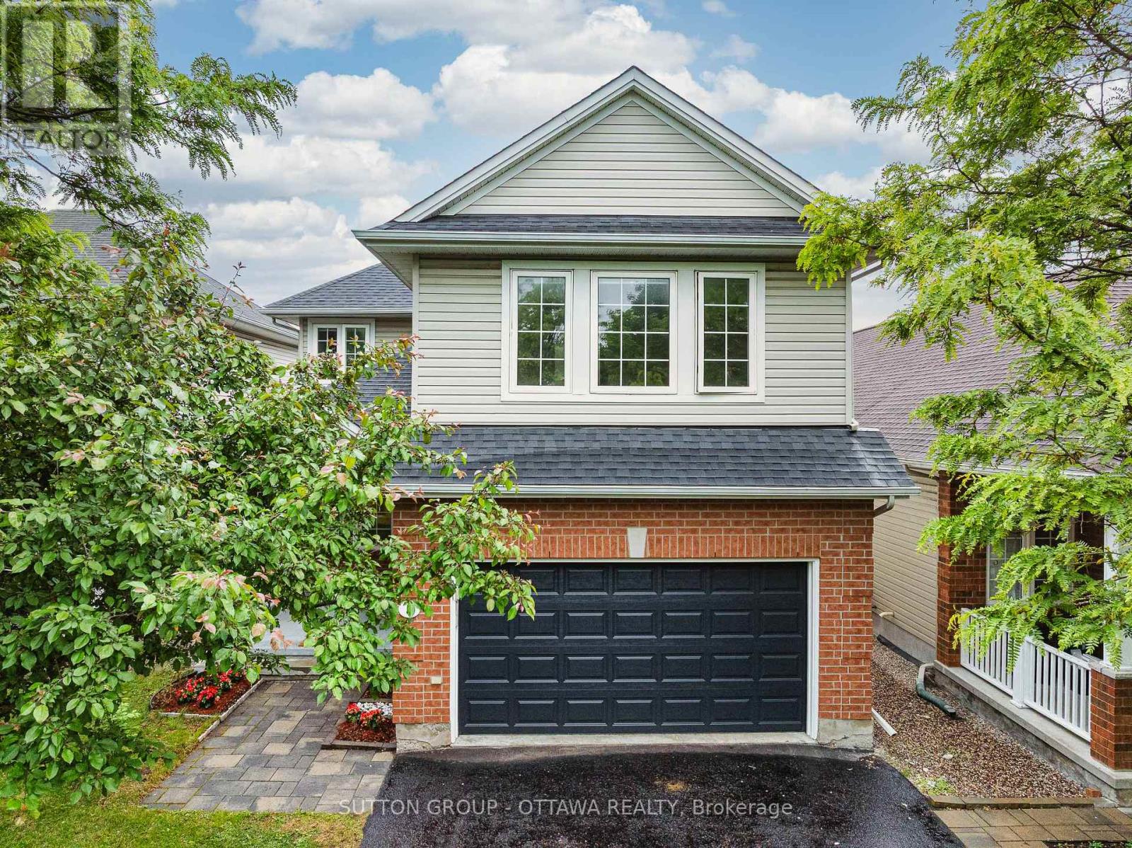 8 Dunn Street Property Photo 1