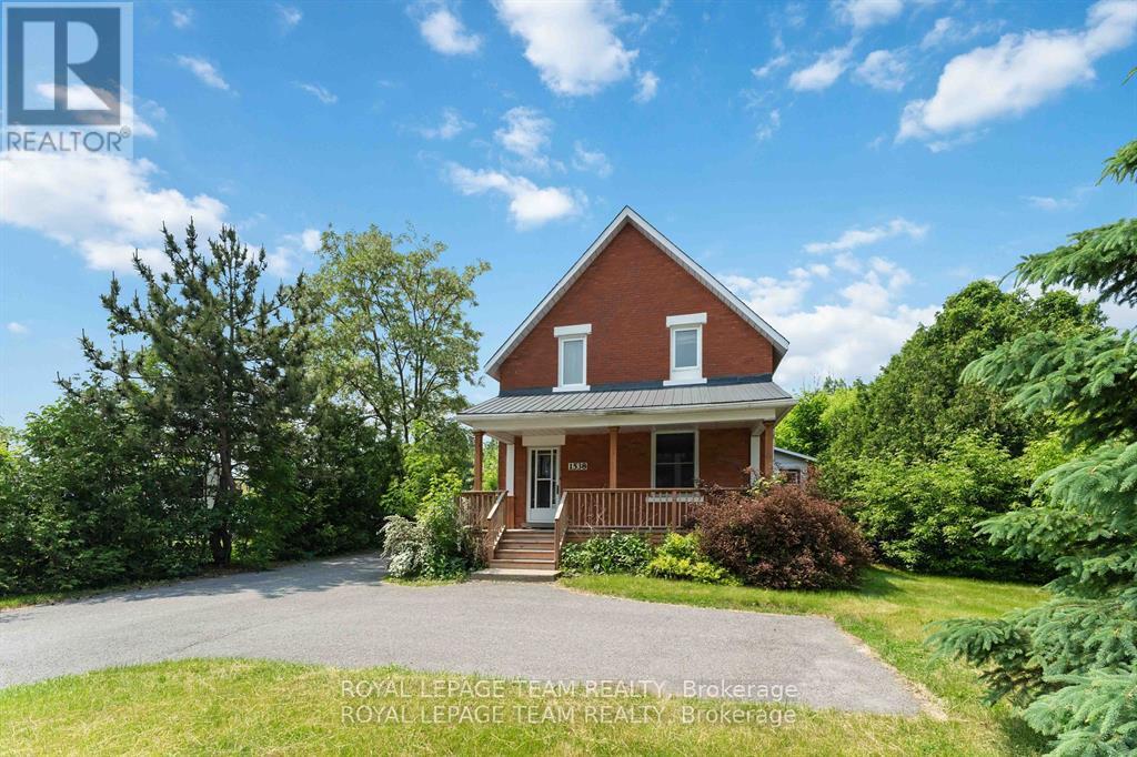 3 - 1538 Stittsville Main Street Property Photo 2