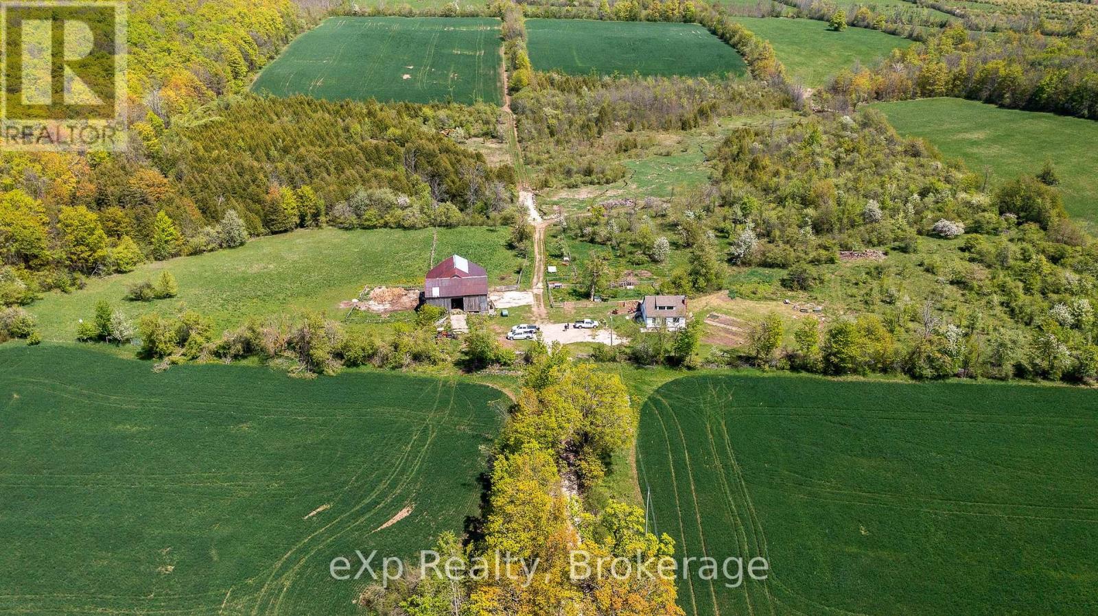 58111 12th Line Property Photo 1