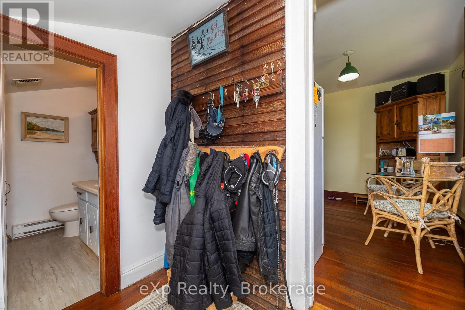 58111 12th Line Property Photo 21
