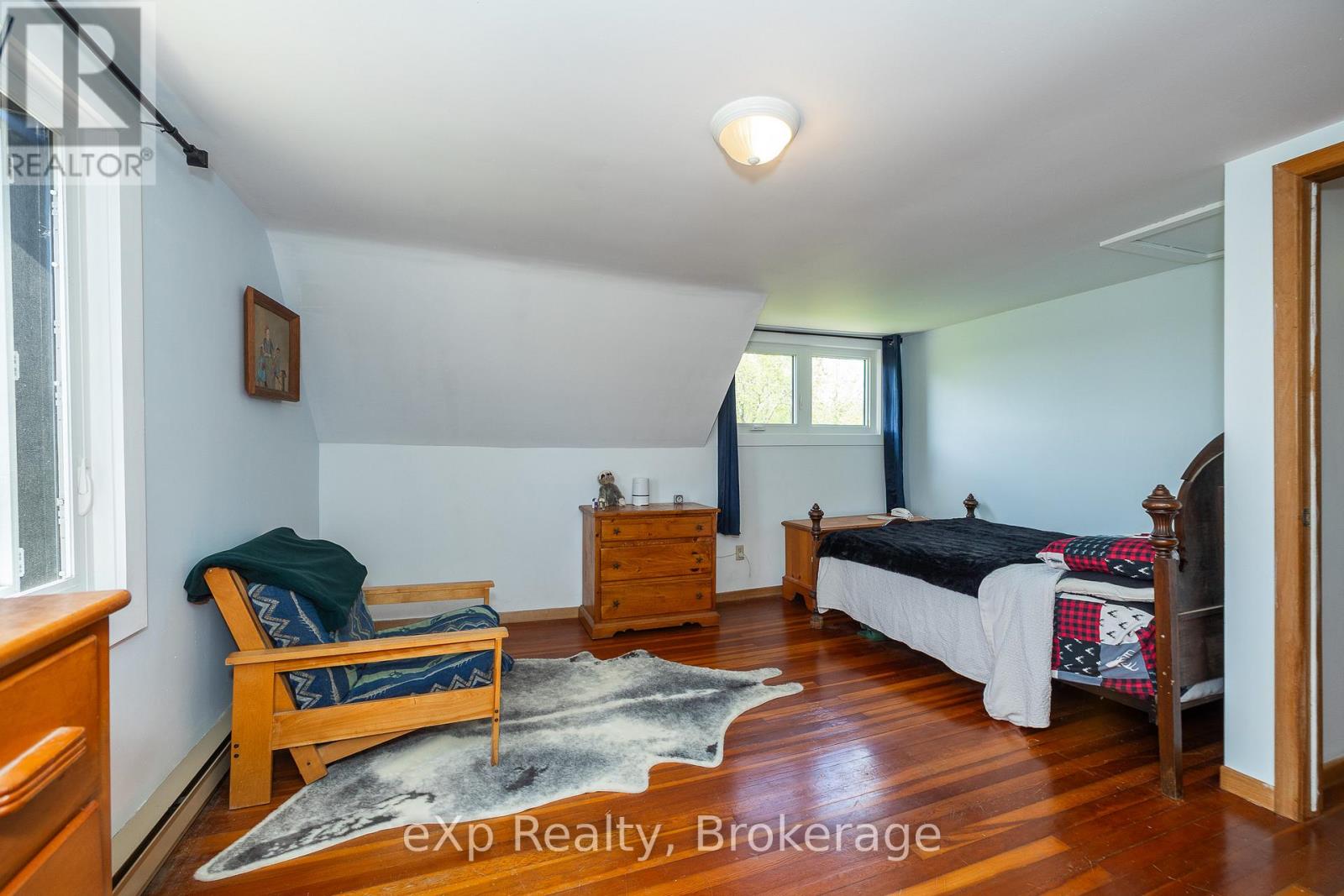 58111 12th Line Property Photo 27